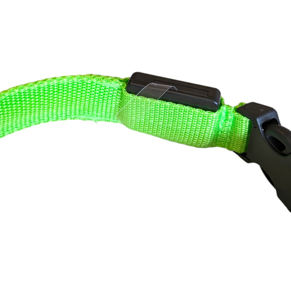Light up Dog Collar, LED Waterproof Light Adjustable Reflective Flashing Glowing - Picture 2 of 7